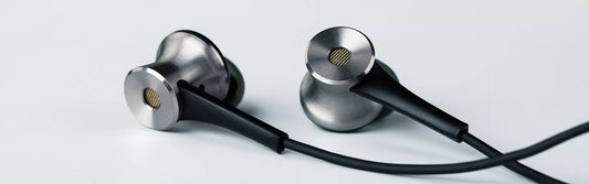 Active-Noise-Cancelling-Headphones-The-Clear-Choice 1MORE