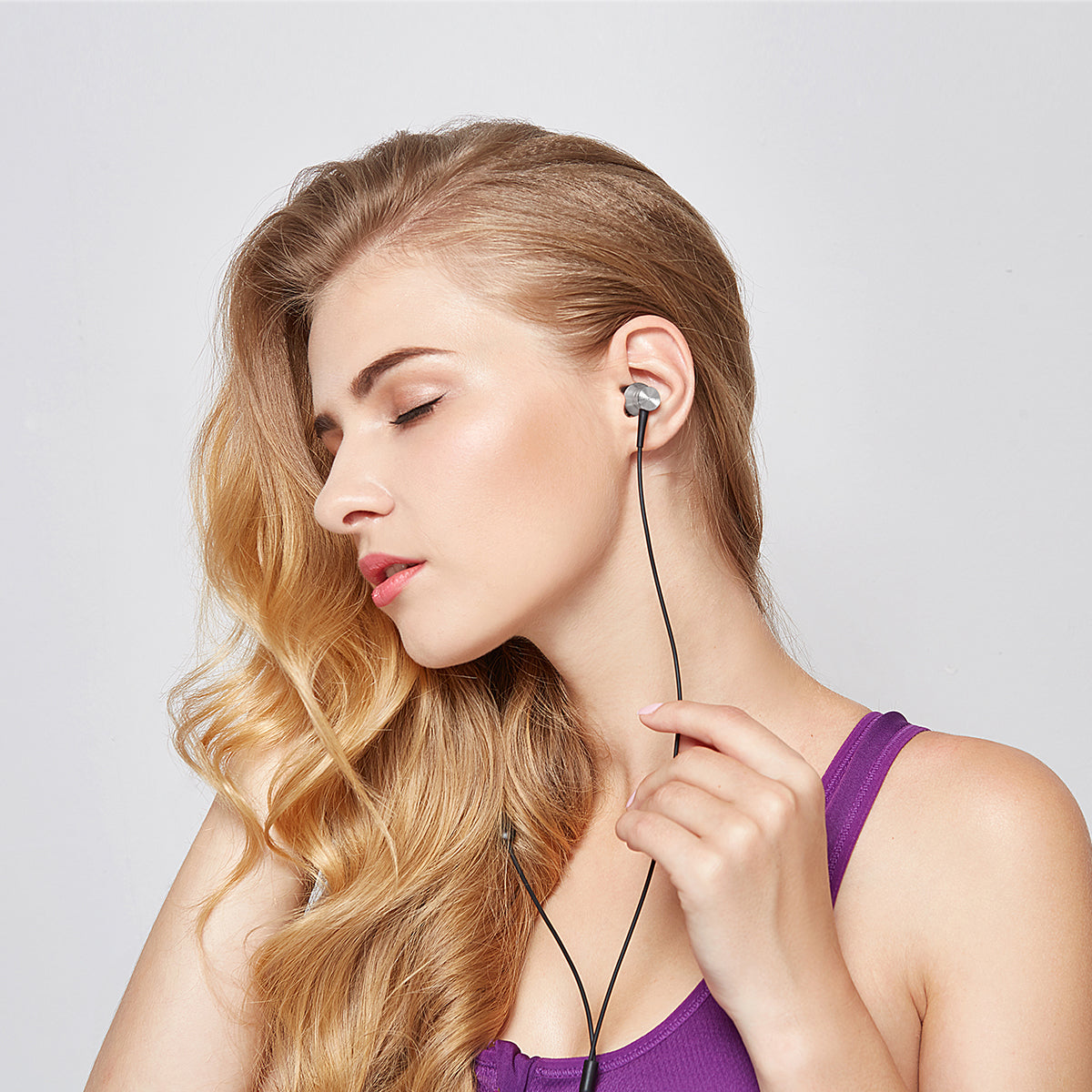 1MORE Piston Fit in-Ear Earphones E1009  * 2pcs
